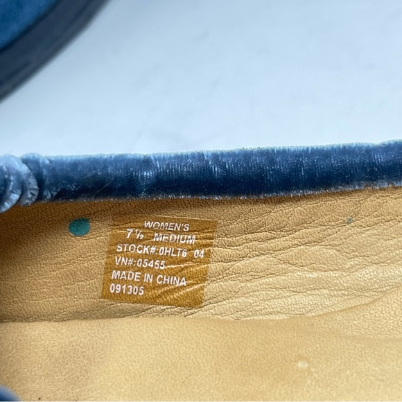 LL Bean Shoes Womens 7.5 M Blue Suede Velvet Trim Pleated Slip On Casual Loafers - Picture 9 of 13